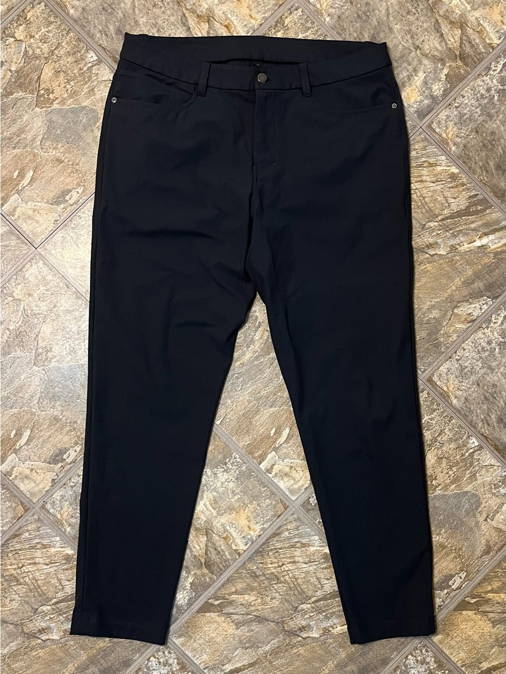 Lululemon ABC Slim Fit 5-Pocket Pants Men’s 34 Gray LM5ALWS